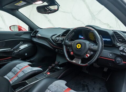Ferrari 488 Pista 13