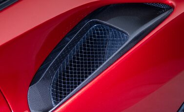 Ferrari 488 Pista 36