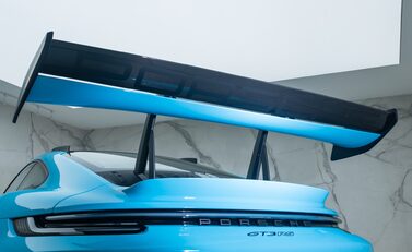 Porsche 911 GT3 RS (992) 44