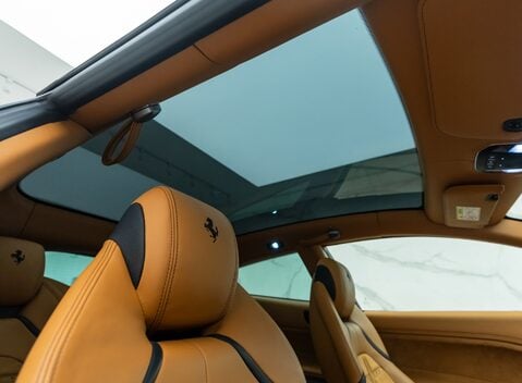 Ferrari GTC4 Lusso V12 16