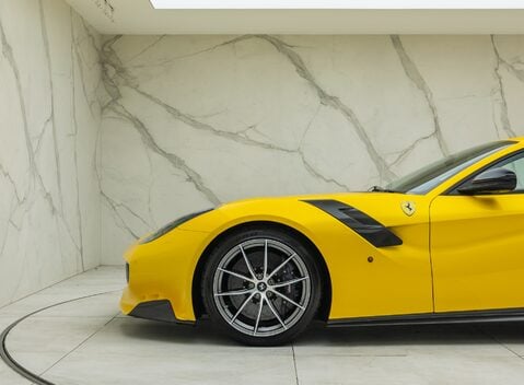 Ferrari F12 TDF 48