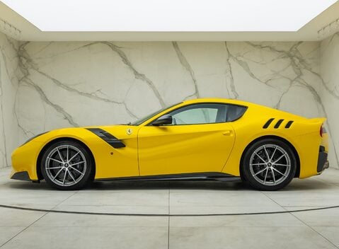Ferrari F12 TDF 5