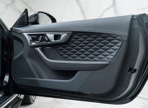 Jaguar F-Type PROJECT 7 25