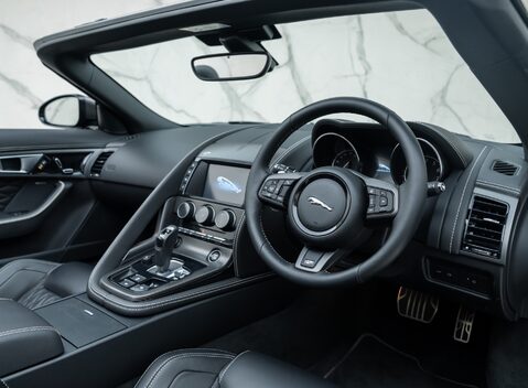 Jaguar F-Type PROJECT 7 10