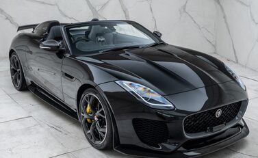 Jaguar F-Type PROJECT 7 8