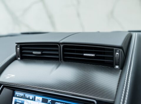 Jaguar F-Type PROJECT 7 18