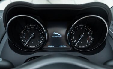 Jaguar F-Type PROJECT 7 17