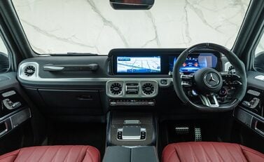 Mercedes-Benz G Class AMG G 63 MAGNO EDITION 21