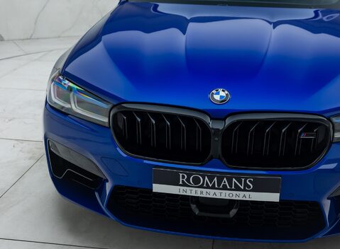 BMW M5 COMPETITION 32
