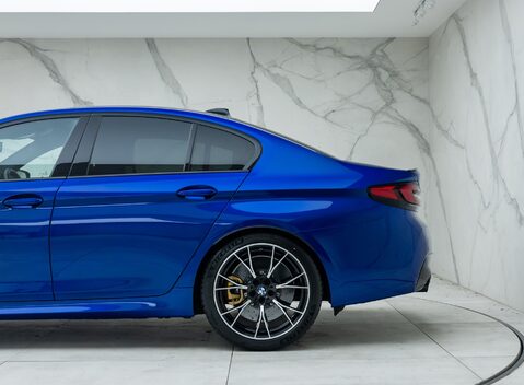 BMW M5 COMPETITION 40