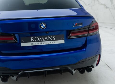 BMW M5 COMPETITION 33