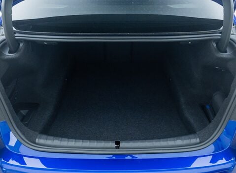 BMW M5 COMPETITION 43