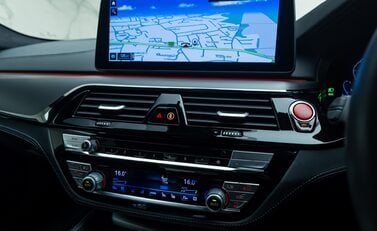 BMW M5 COMPETITION 25