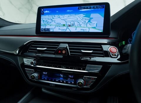 BMW M5 COMPETITION 25