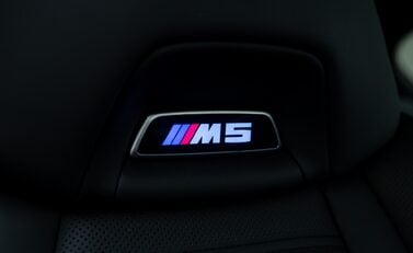 BMW M5 COMPETITION 16