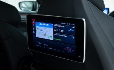 BMW M5 COMPETITION 19