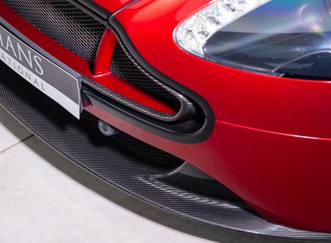 Aston Martin V12 Vantage s 28