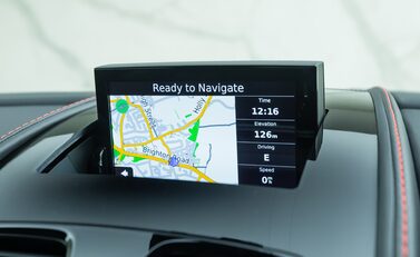 Aston Martin V12 Vantage s 19