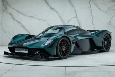 Aston Martin Valkyrie 