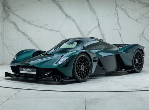 Aston Martin Valkyrie 1