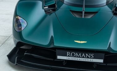 Aston Martin Valkyrie 29