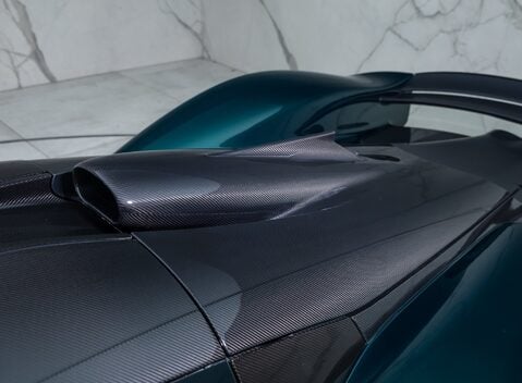 Aston Martin Valkyrie 44