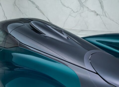 Aston Martin Valkyrie 46