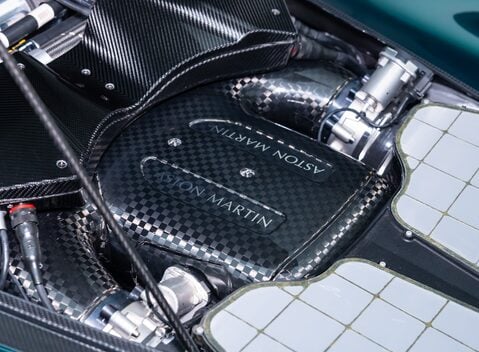 Aston Martin Valkyrie 64