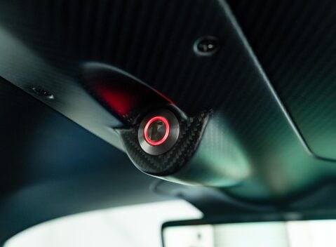 Aston Martin Valkyrie 25