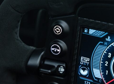 Aston Martin Valkyrie 20