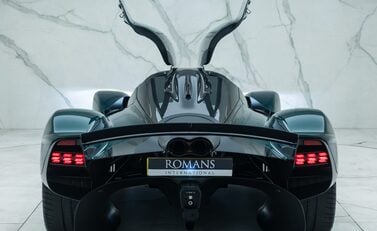 Aston Martin Valkyrie 59