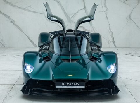 Aston Martin Valkyrie 58