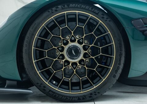 Aston Martin Valkyrie