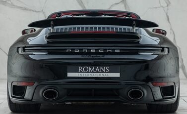 Porsche 911 Turbo S CABRIOLET (992) 11