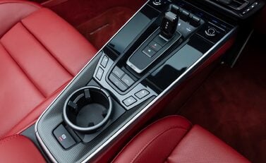 Porsche 911 Turbo S CABRIOLET (992) 28