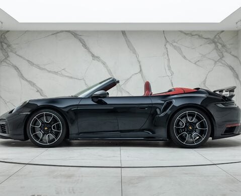 Porsche 911 Turbo S CABRIOLET (992)