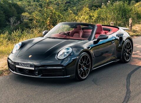 Porsche 911 Turbo S CABRIOLET (992) 2