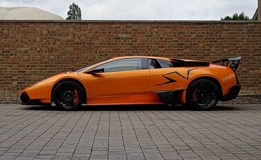 Lamborghini Murcielago LP 670-4 SV 5
