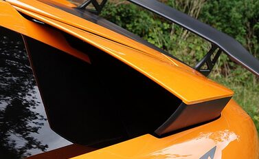 Lamborghini Murcielago LP 670-4 SV 6