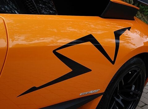 Lamborghini Murcielago LP 670-4 SV 7
