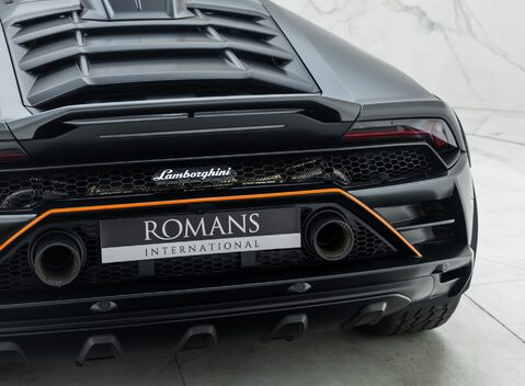 Lamborghini Huracan STERRATO 26