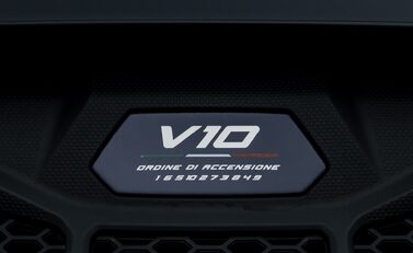 Lamborghini Huracan STERRATO 44