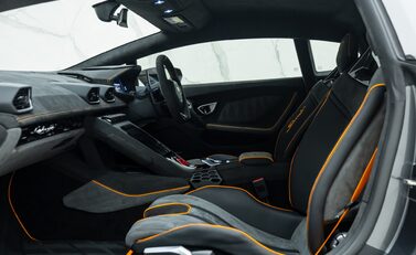 Lamborghini Huracan STERRATO 17