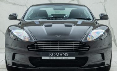 Aston Martin DBS V12 7
