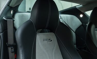 Aston Martin DBS V12 16