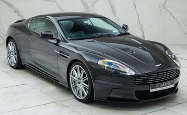 Aston Martin DBS V12 11