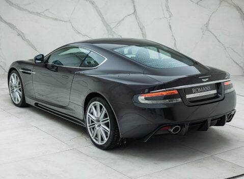 Aston Martin DBS V12 13