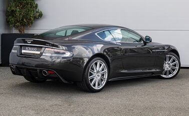 Aston Martin DBS V12 4