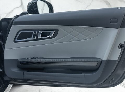 Mercedes-Benz Amg GT C EDITION 50 Roadster 28