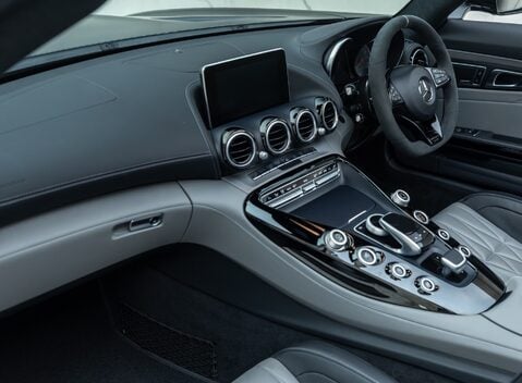 Mercedes-Benz Amg GT C EDITION 50 Roadster 22